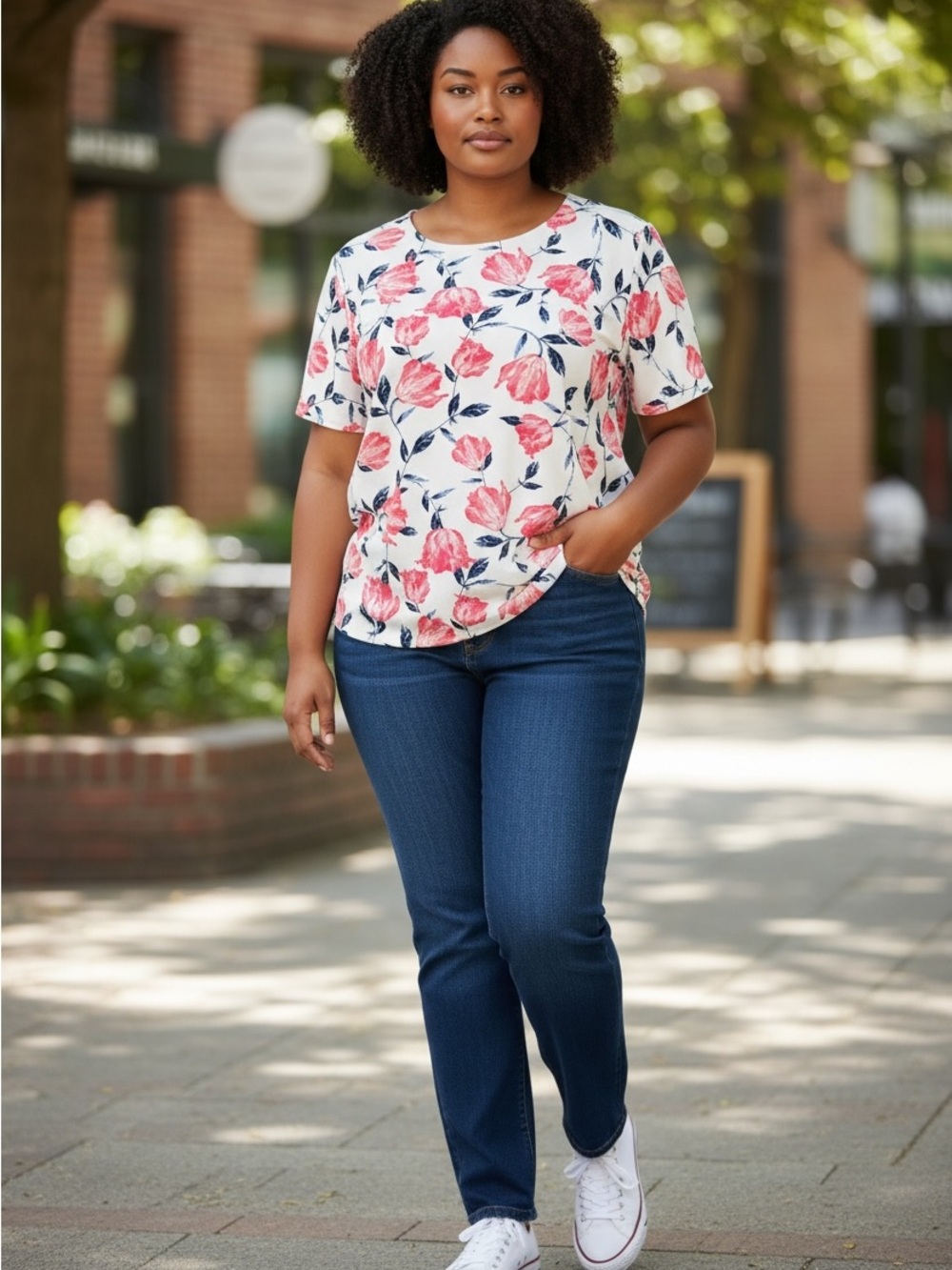 Rewind XXL Floral Flutter Sleeve Blouse